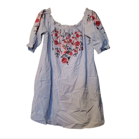 Signature Studio Blue White Striped Floral Peasant Dress Size Medium 100% Cotton - Picture 1 of 9